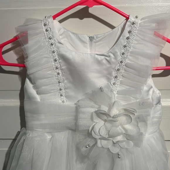 Girls Communion Dress - Picture 3 of 3